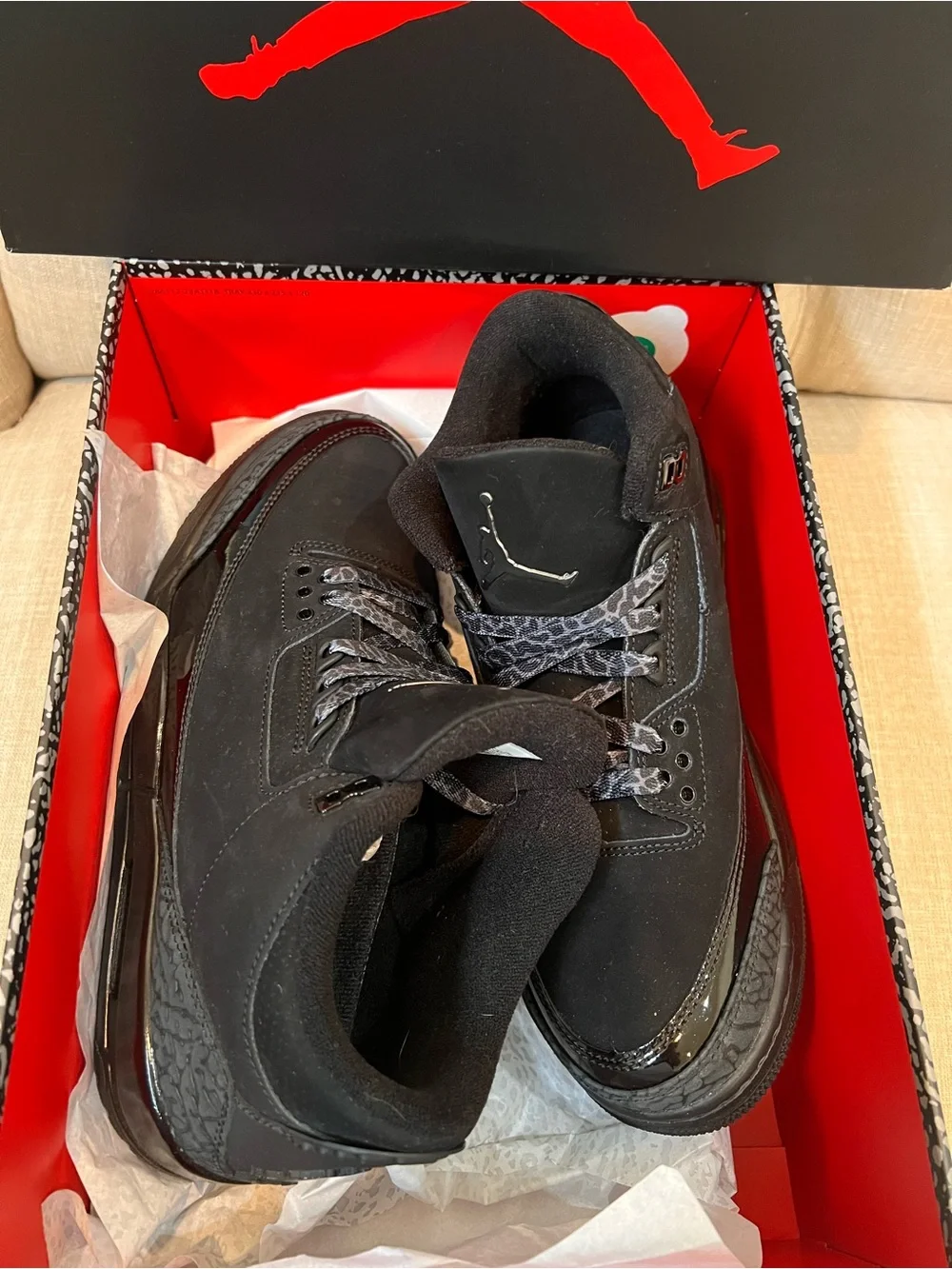 Air Jordan 3 Retro Black Cat Men's Size 8.5 Sneakers Like New!!